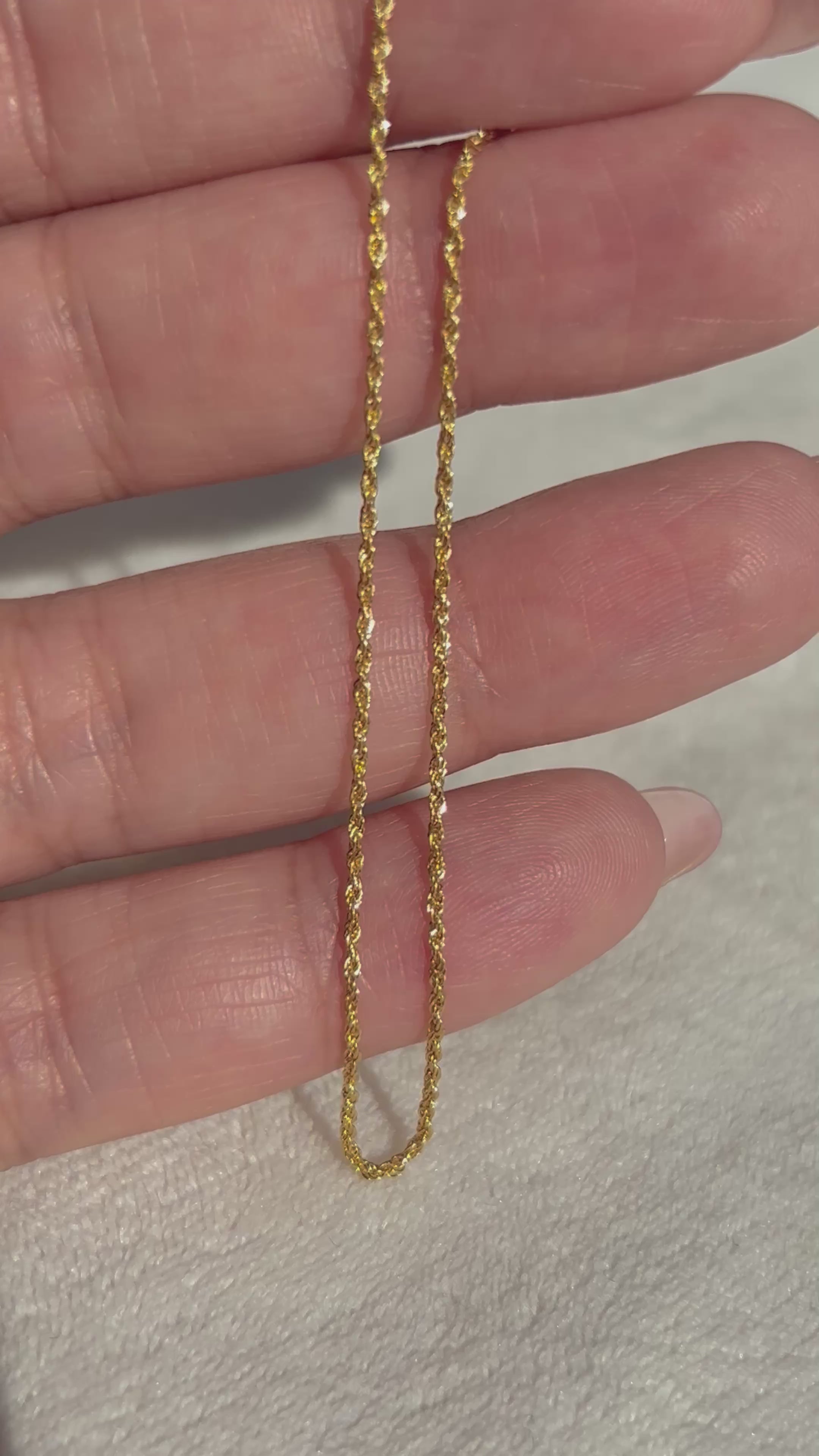 18k Solid Gold Dainty Fine Twist Bracelet